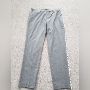 Uniqlo Light Gray Ankle Pants Sz Large